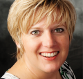 Julie Fanelli