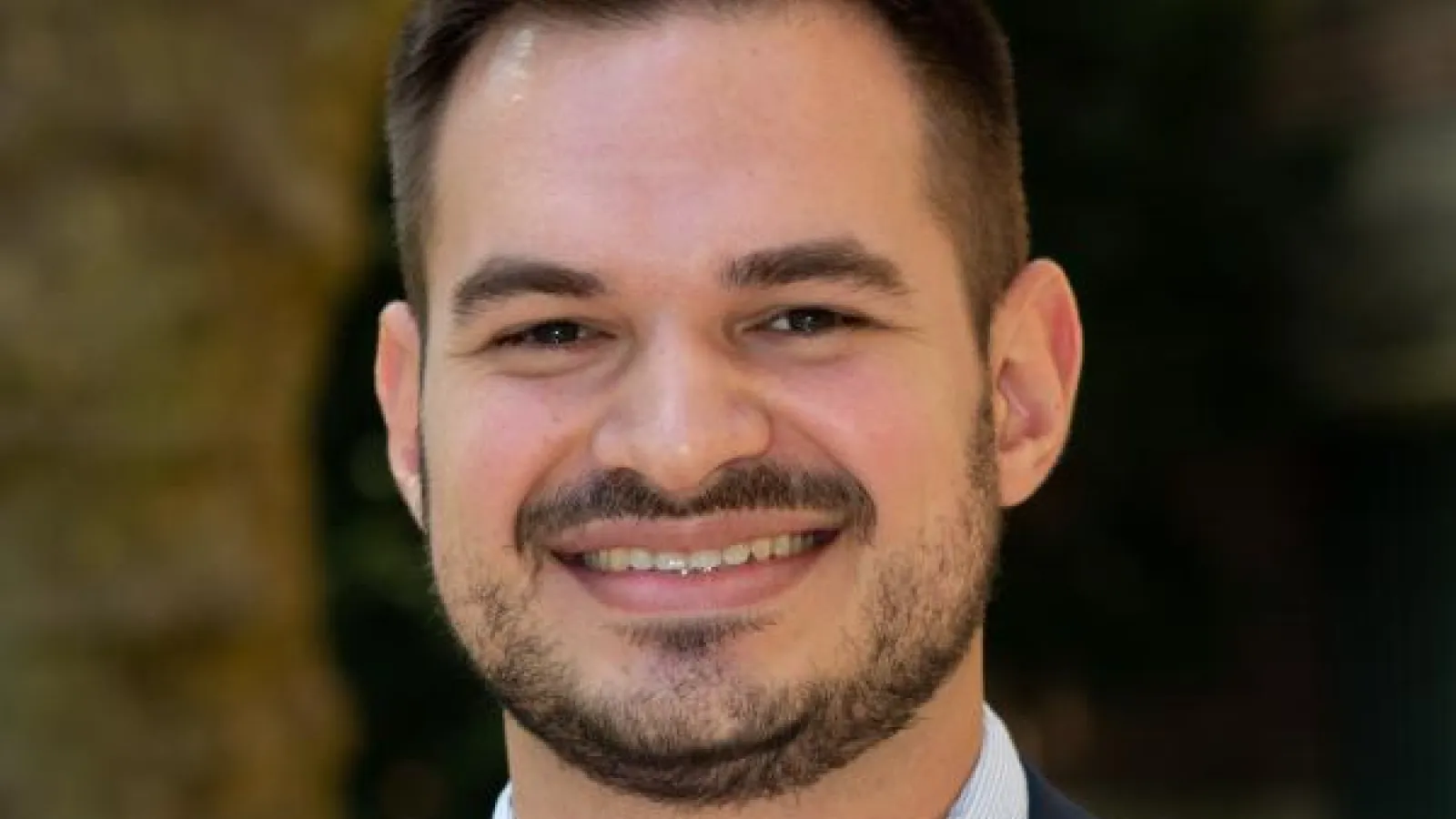 Jose Perez headshot 