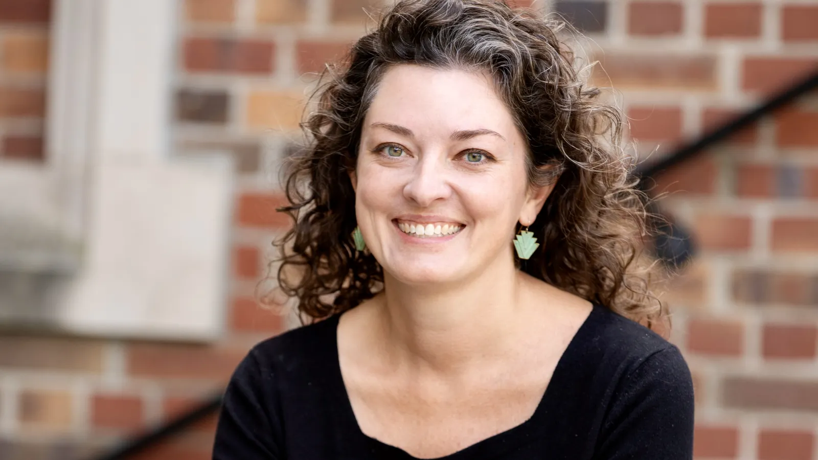 Amanda Robinson
