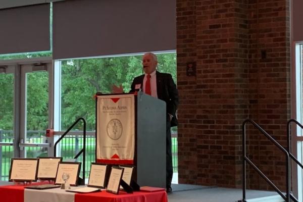 Michael Nelson at Spring Undergraduate Reception